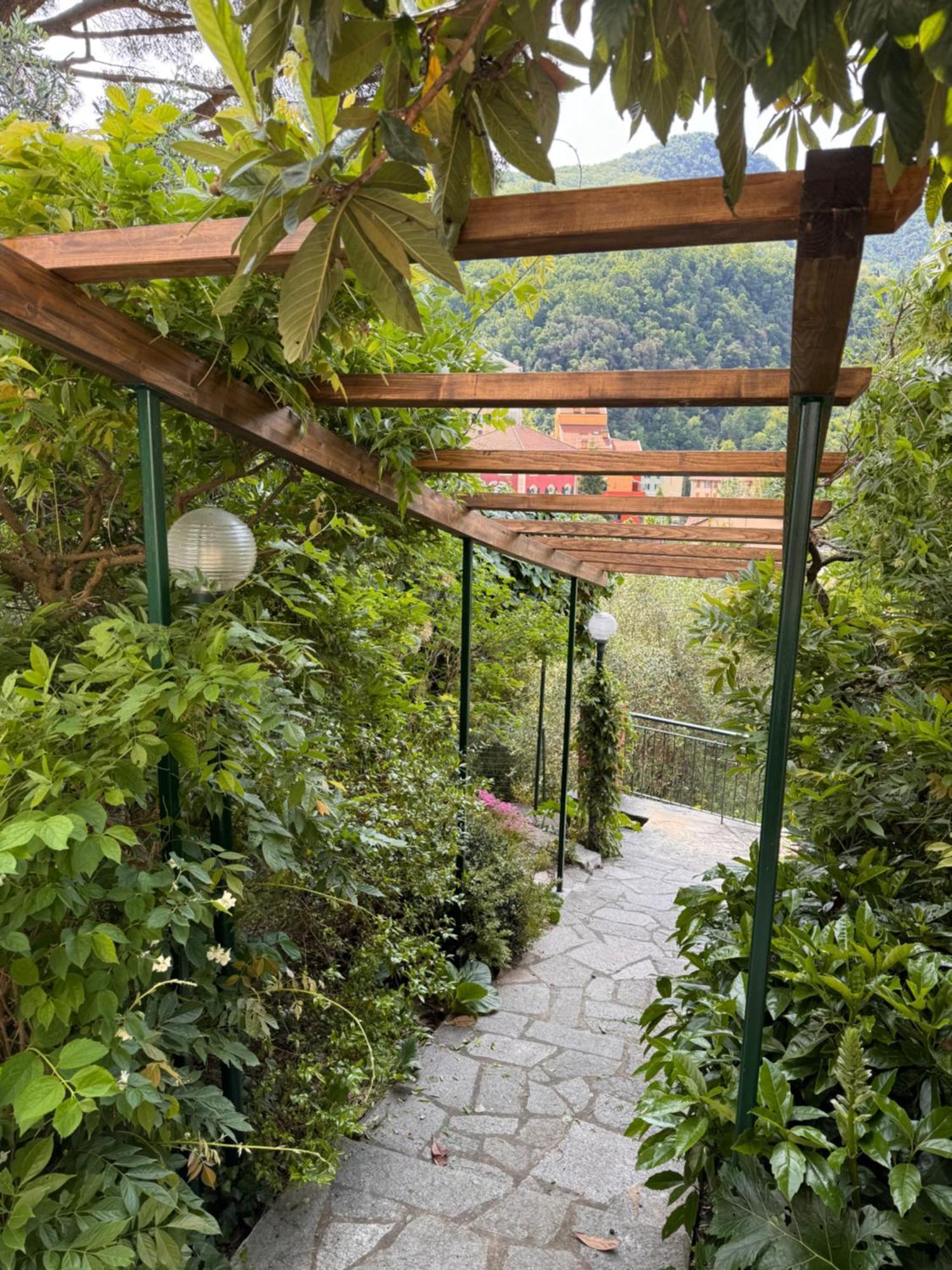 “Da Gio” In Un Antico Borgo Di Genova Apartment Bagian luar foto